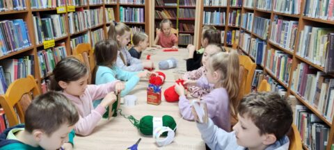 Sobotnie spotkanie w bibliotece na Mikołajkowo