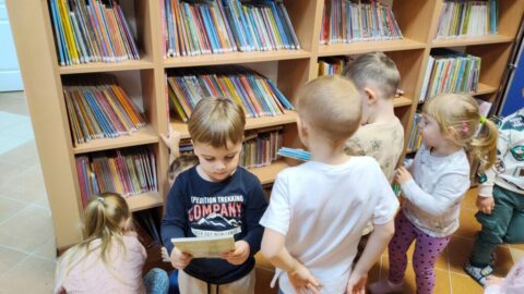 <strong>Wycieczka przedszkolaków do biblioteki w Piskach</strong>