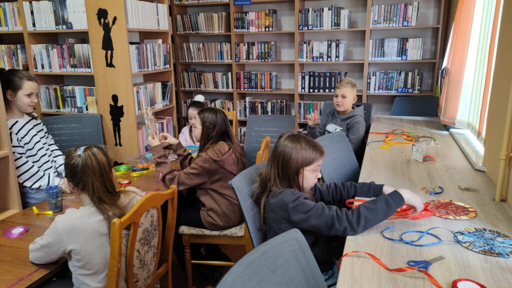 IMG20250204100523-1024x576 Ferie pełne przygód z biblioteką w Piskach - dzień 1!