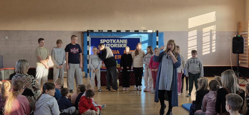 20251124_092129-1024x473 Spotkanie autorskie z Kasią Keller w Piskach