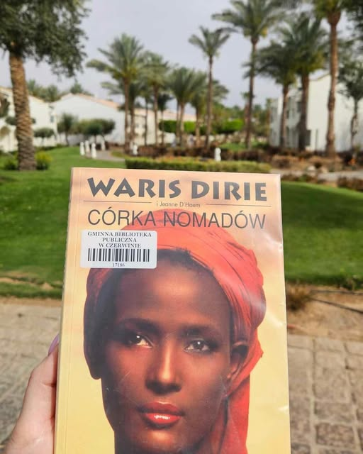 image-100 Książka poleca się do czytania