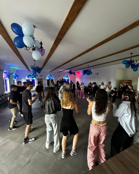 image-113 MIĘDZYPOKOLENIOWE SILENT DISCO