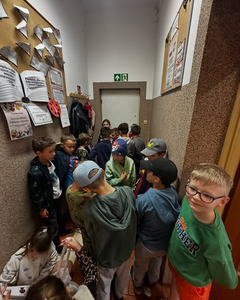 image-122 Pierwszoklasiści w bibliotece!