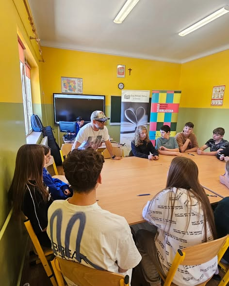 image-129 „MELODIA SŁÓW” – TWÓRCZE WARSZTATY Z WOJCIECHEM DUDKOWSKIM