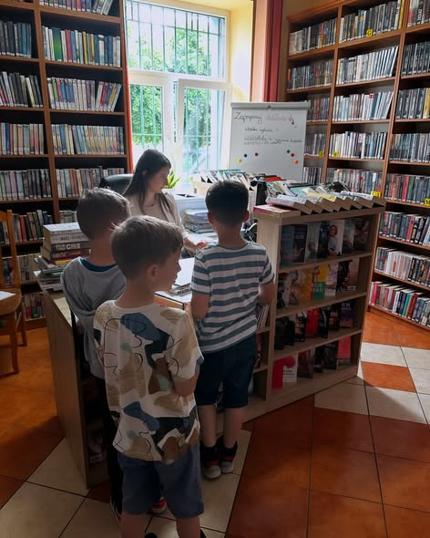 image-142 Pierwszoklasiści w bibliotece!