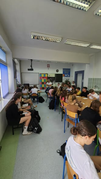 image-150 „MELODIA SŁÓW” – TWÓRCZE WARSZTATY Z WOJCIECHEM DUDKOWSKIM W CZERWINIE