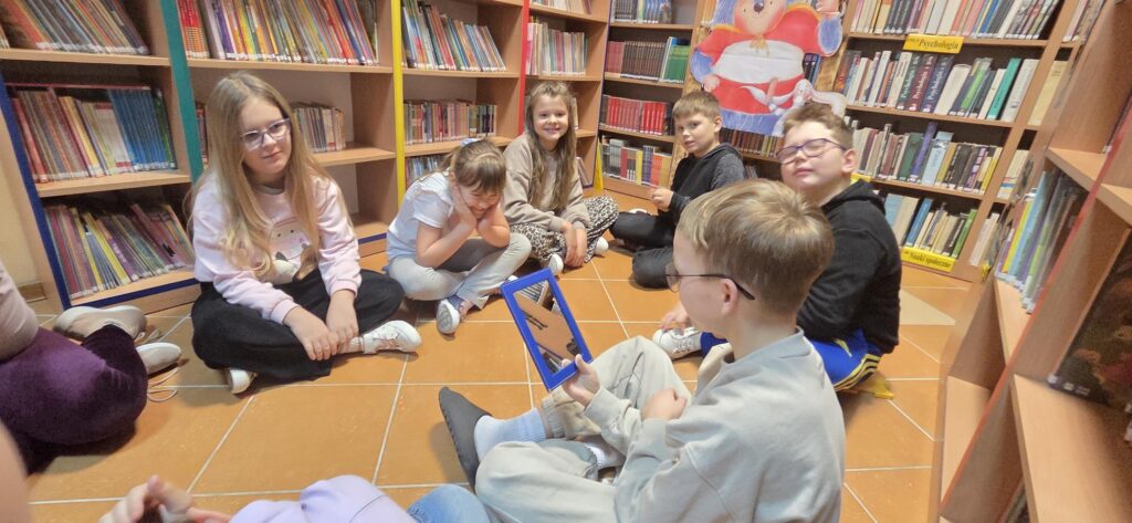 20251120_130131-1024x473 Projekt „Supermoce Pinka” w bibliotece w Piskach!