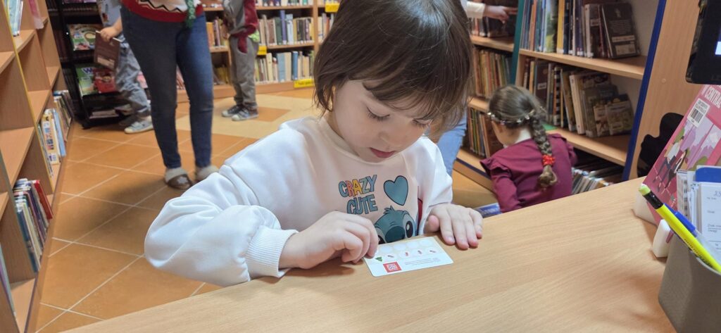 20251210_103207-1024x473 Przedszkolaki w bibliotece w Piskach