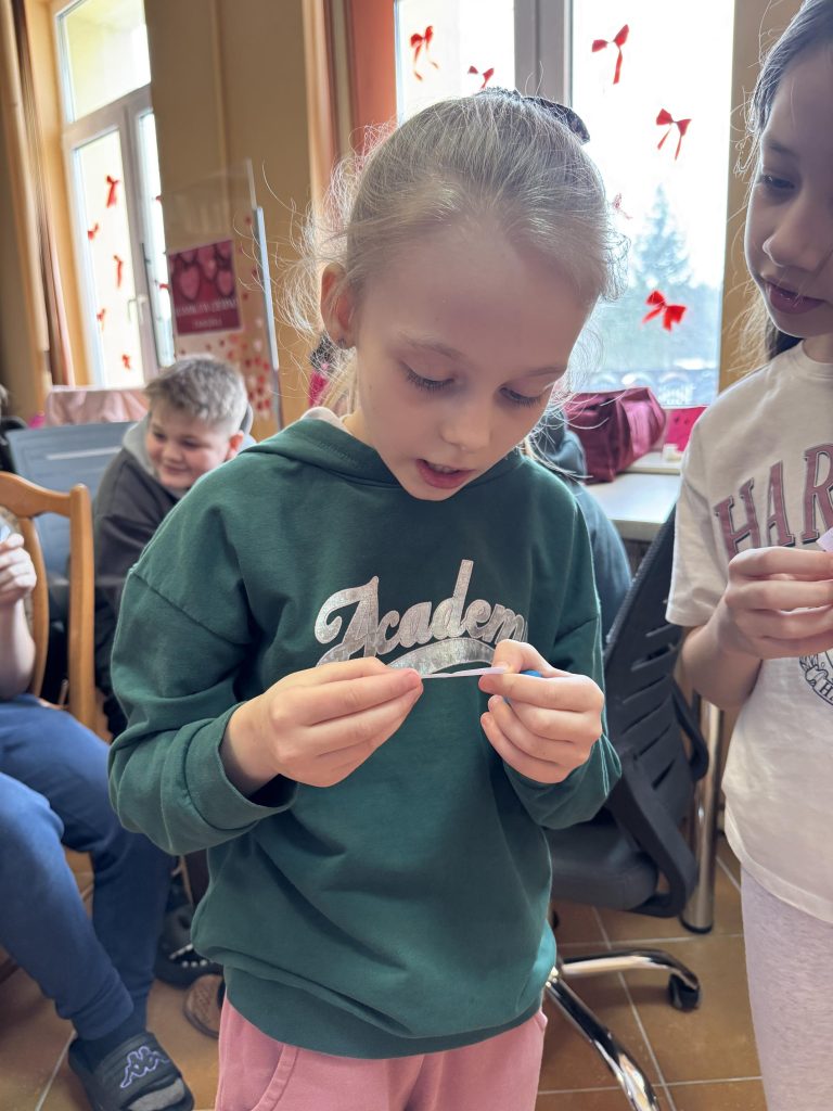 IMG_7777-768x1024 ,,Zakochaj się w książce!”- romantyczny tydzień w bibliotece w Piskach