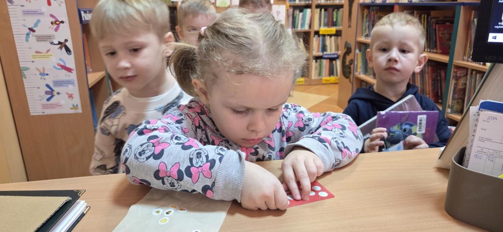 20260303_100431-1024x473 Wielkie przygody małych czytelników w Piskach!