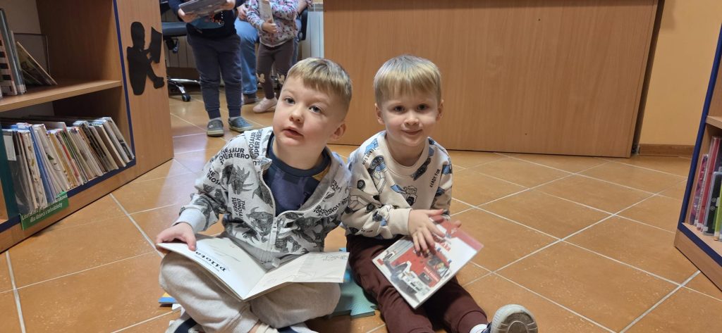 20260303_100944-1024x473 Wielkie przygody małych czytelników w Piskach!