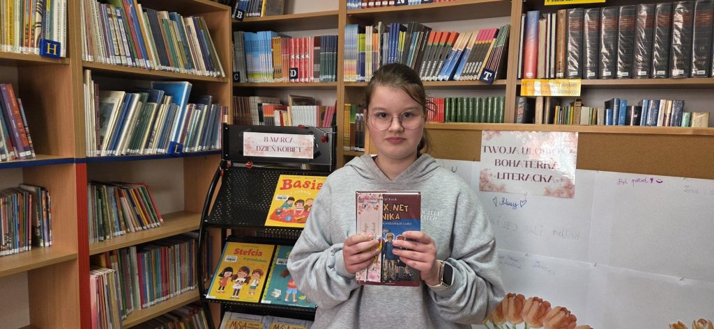 20260309_124316-1024x473 Dzień Kobiet w Bibliotece w Piskach!